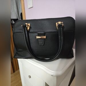 Elegant Black Handbag